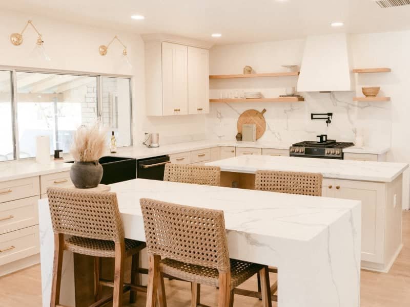 Flooring experts at Grove's Flooring